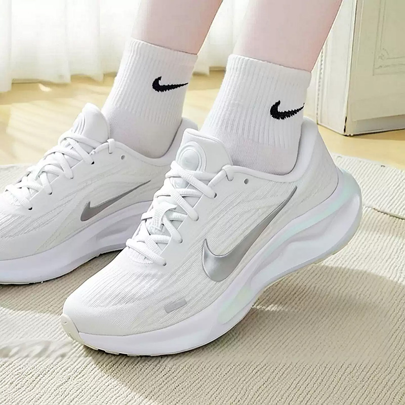 NIKE Kadın Yeni Stil JOURNEY R - Women Shoes Running Nike incelemesi ve fiyatı